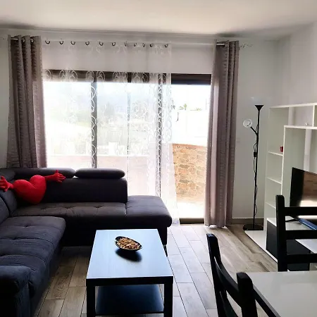 Luxury 2 Bedroom 2 Min From Appartamento *